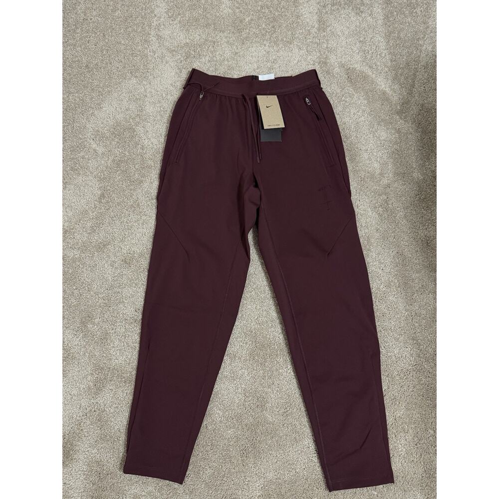 NWT NIKE APS Dri-FIT ADV Stealth Versatile Jogger Pants Mens size S, FN3020-652